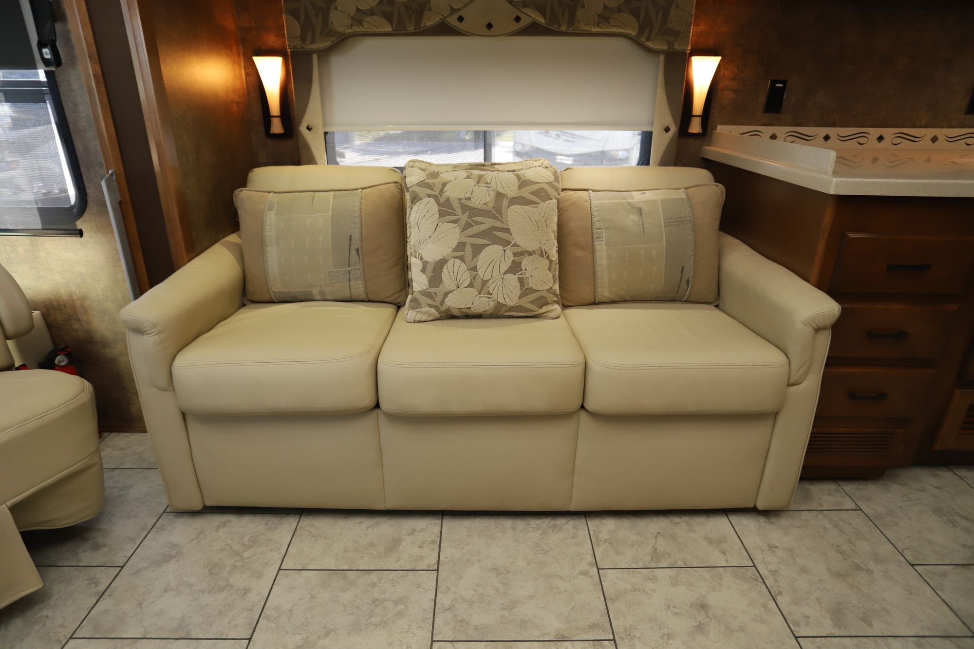 Used 2012 Tiffin Motor Homes Allegro Red 38QRA Class A  For Sale