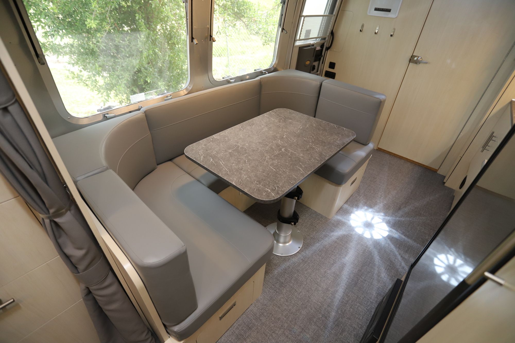 New 2021 Airstream Flying Cloud 23FB Travel Trailer  For Sale