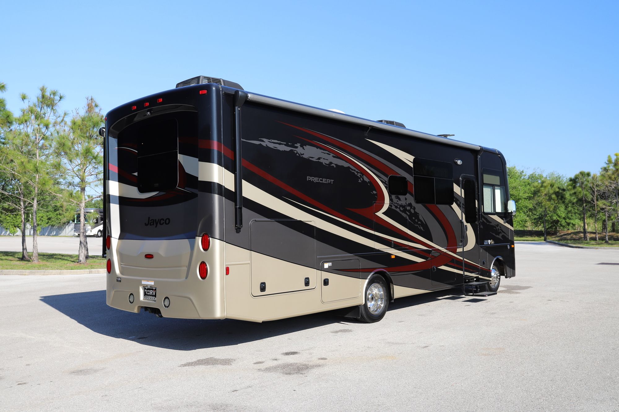 Used 2019 Jayco Precept 29V Class A  For Sale