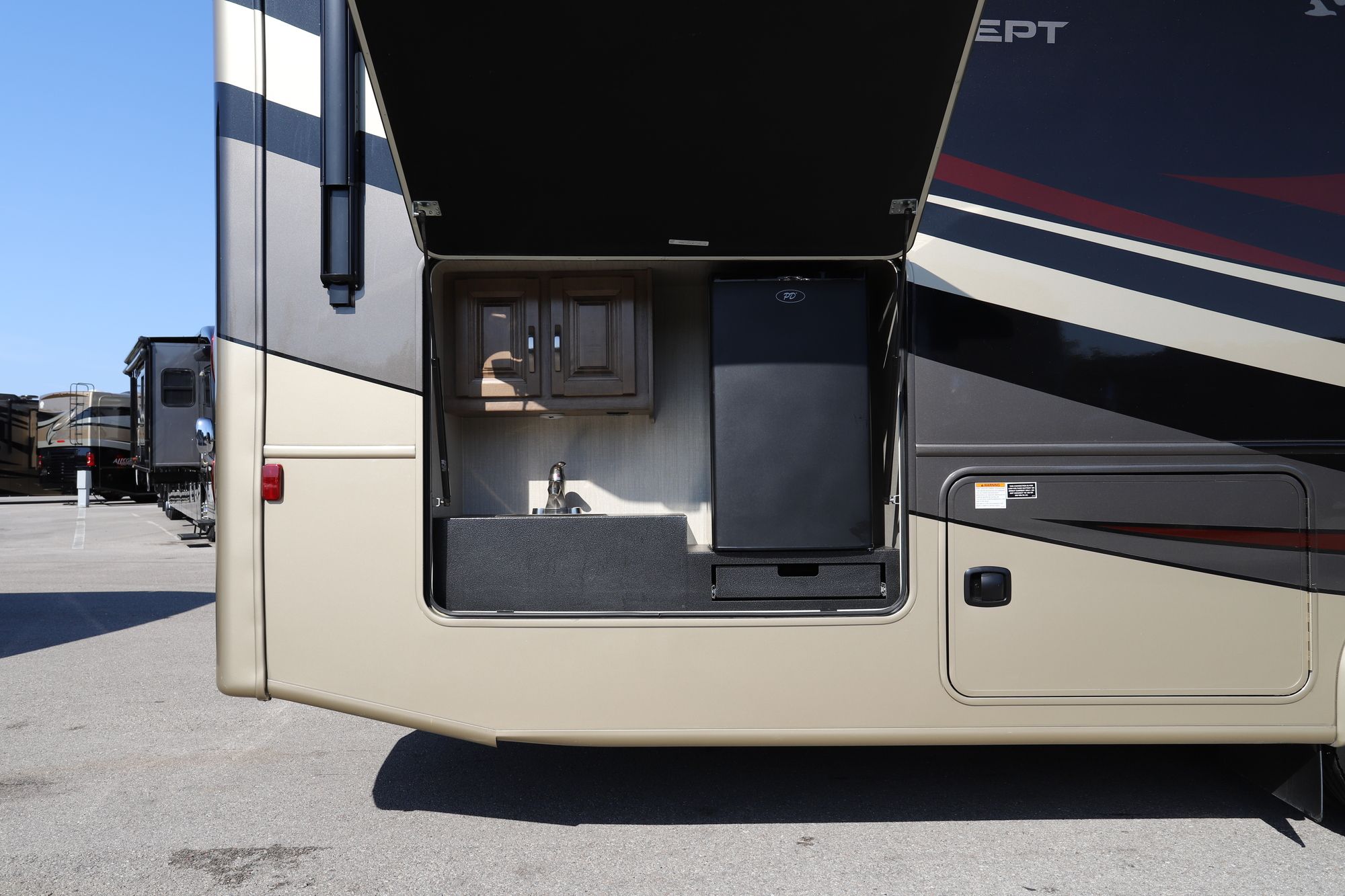 Used 2019 Jayco Precept 29V Class A  For Sale