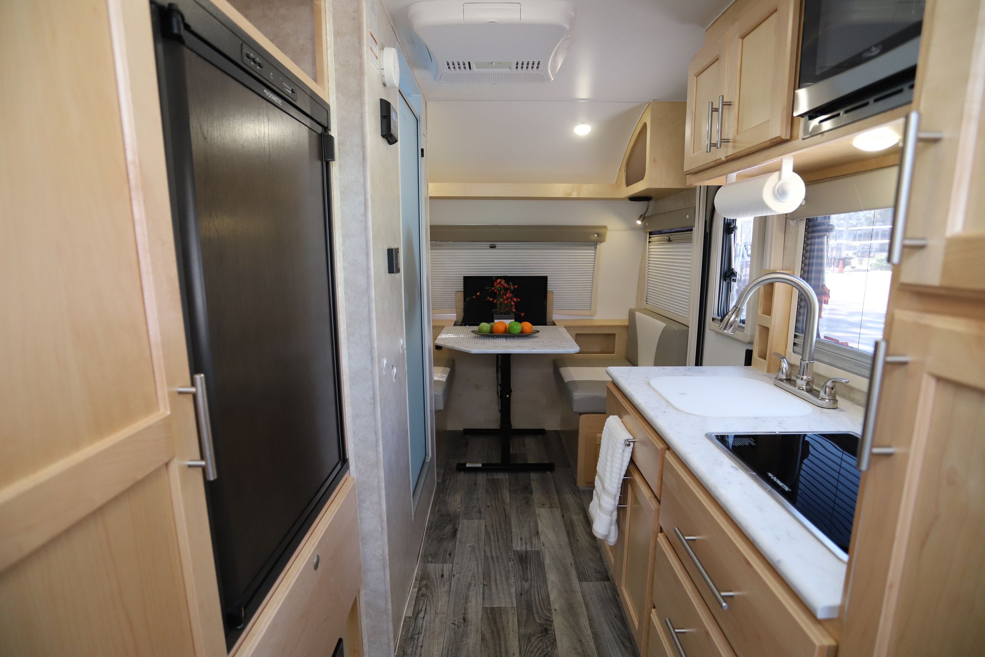 Used 2020 Lil Guy Max 21 Travel Trailer  For Sale