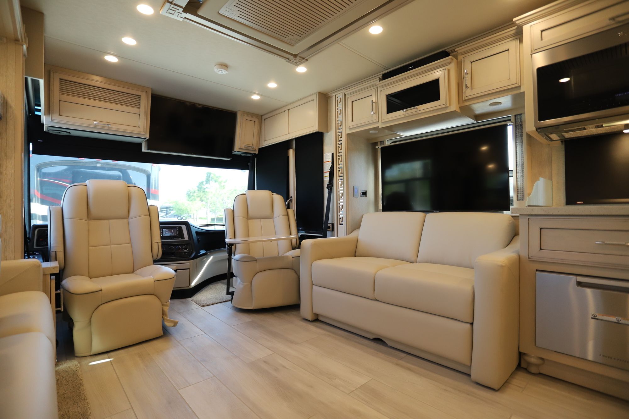 New 2021 Newmar Ventana 4326 Class A  For Sale