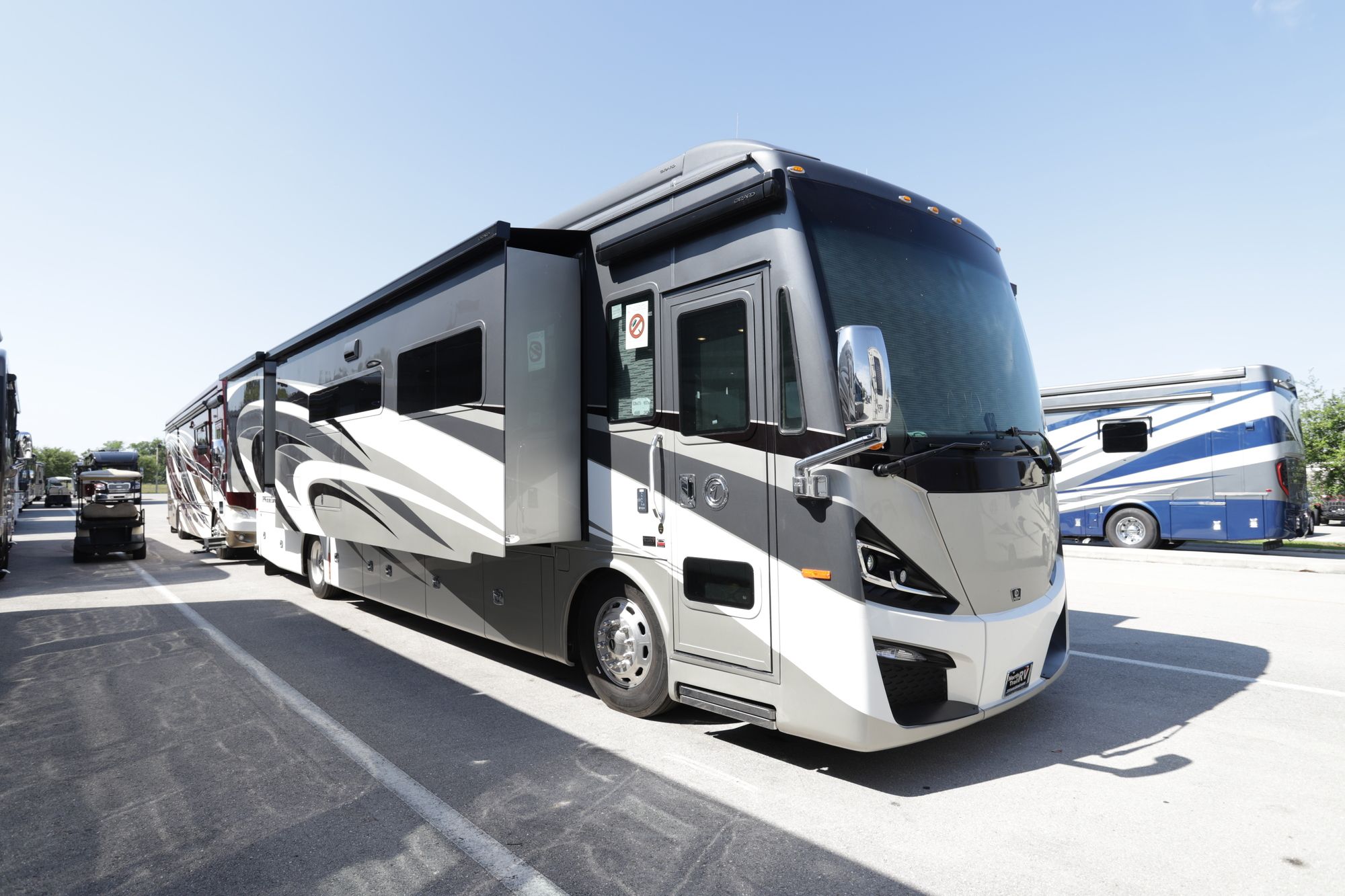 New 2021 Tiffin Motor Homes Phaeton 40AH Class A  For Sale