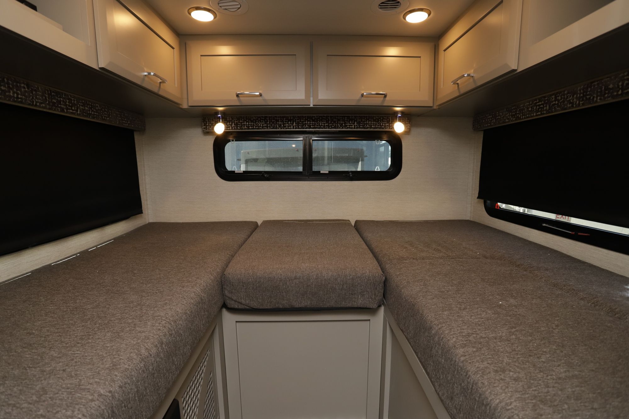 New 2021 Tiffin Motor Homes Wayfarer 25LW Class C  For Sale