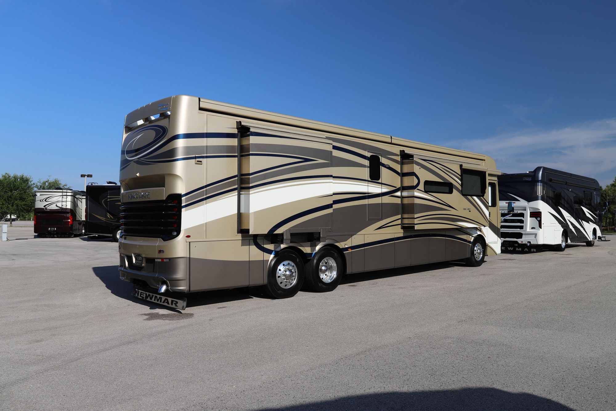 Used 2019 Newmar King Aire 4550 Class A  For Sale