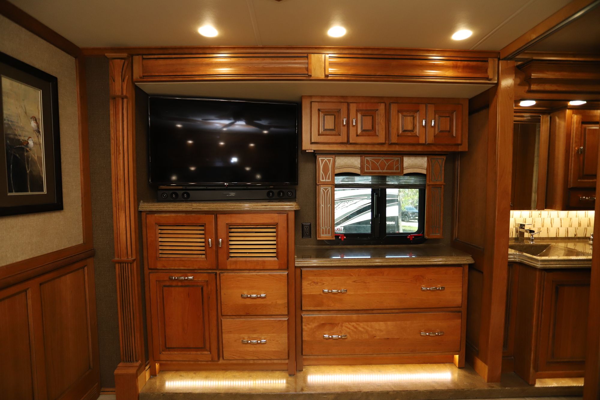 Used 2017 Tiffin Motor Homes Allegro Bus 40AP Class A  For Sale