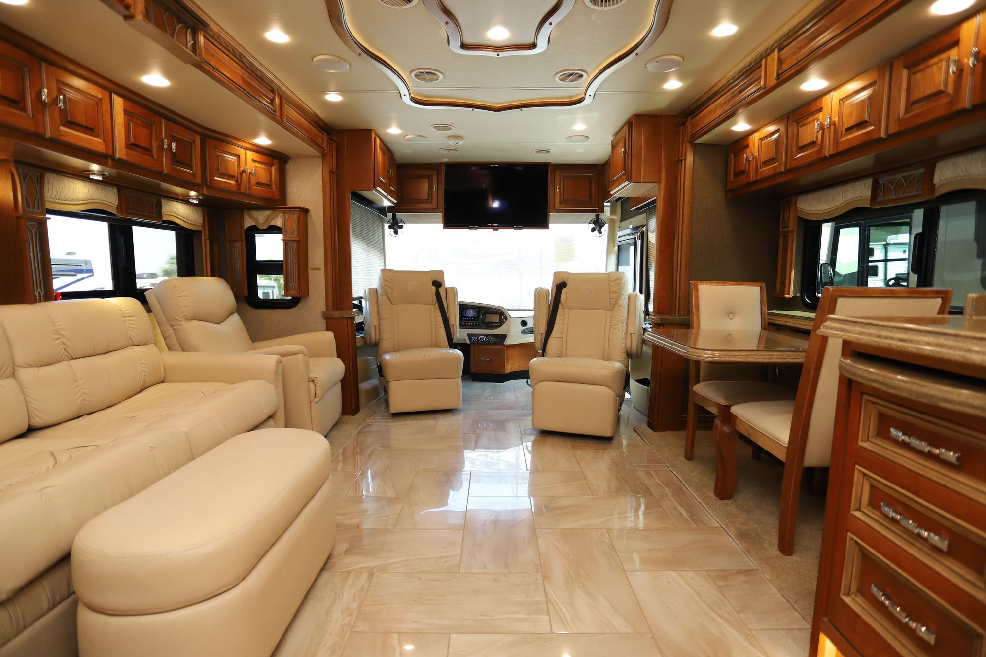 Used 2017 Tiffin Motor Homes Allegro Bus 40AP Class A  For Sale