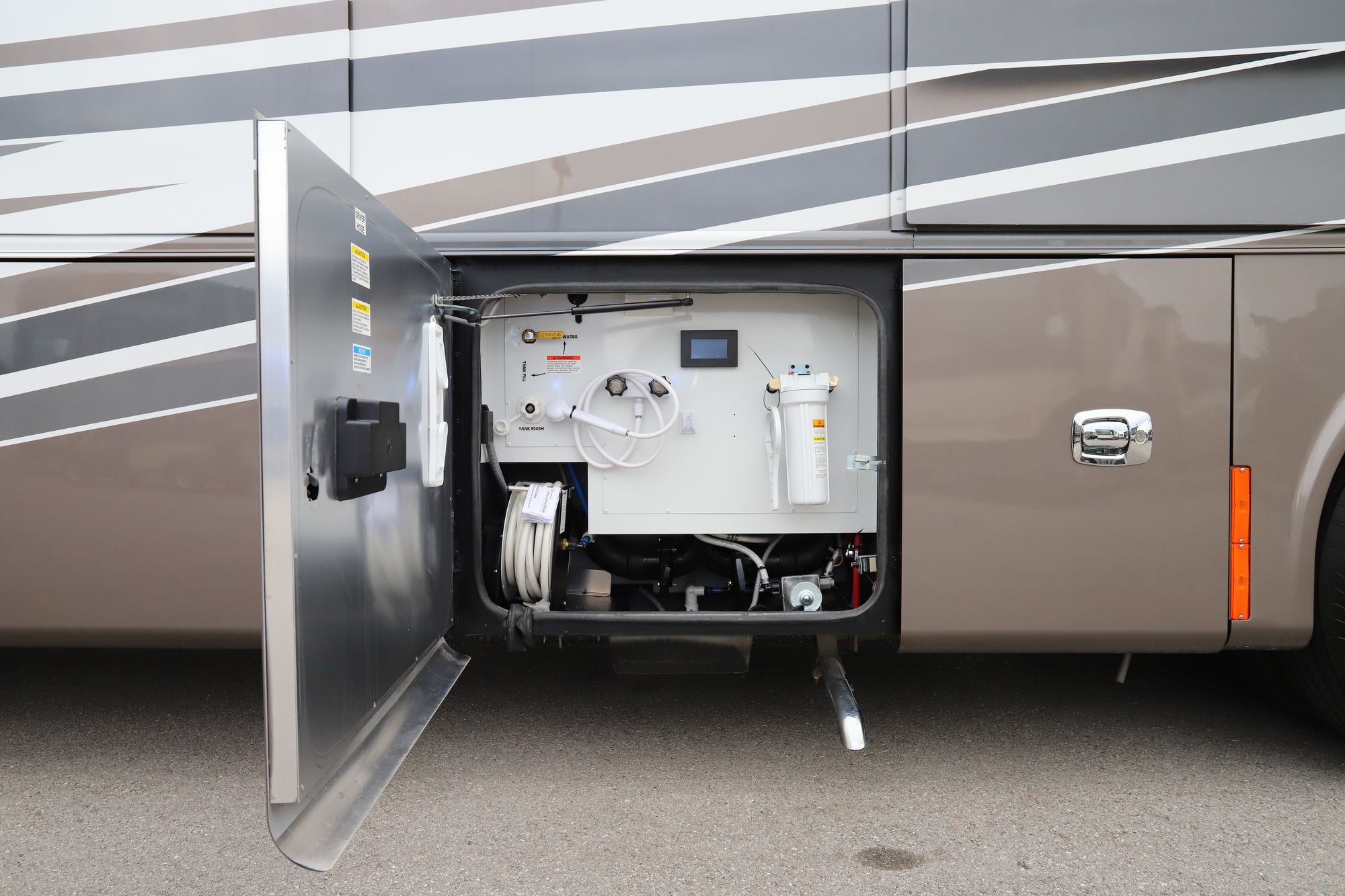 New 2021 Tiffin Motor Homes Phaeton 40IH Class A  For Sale