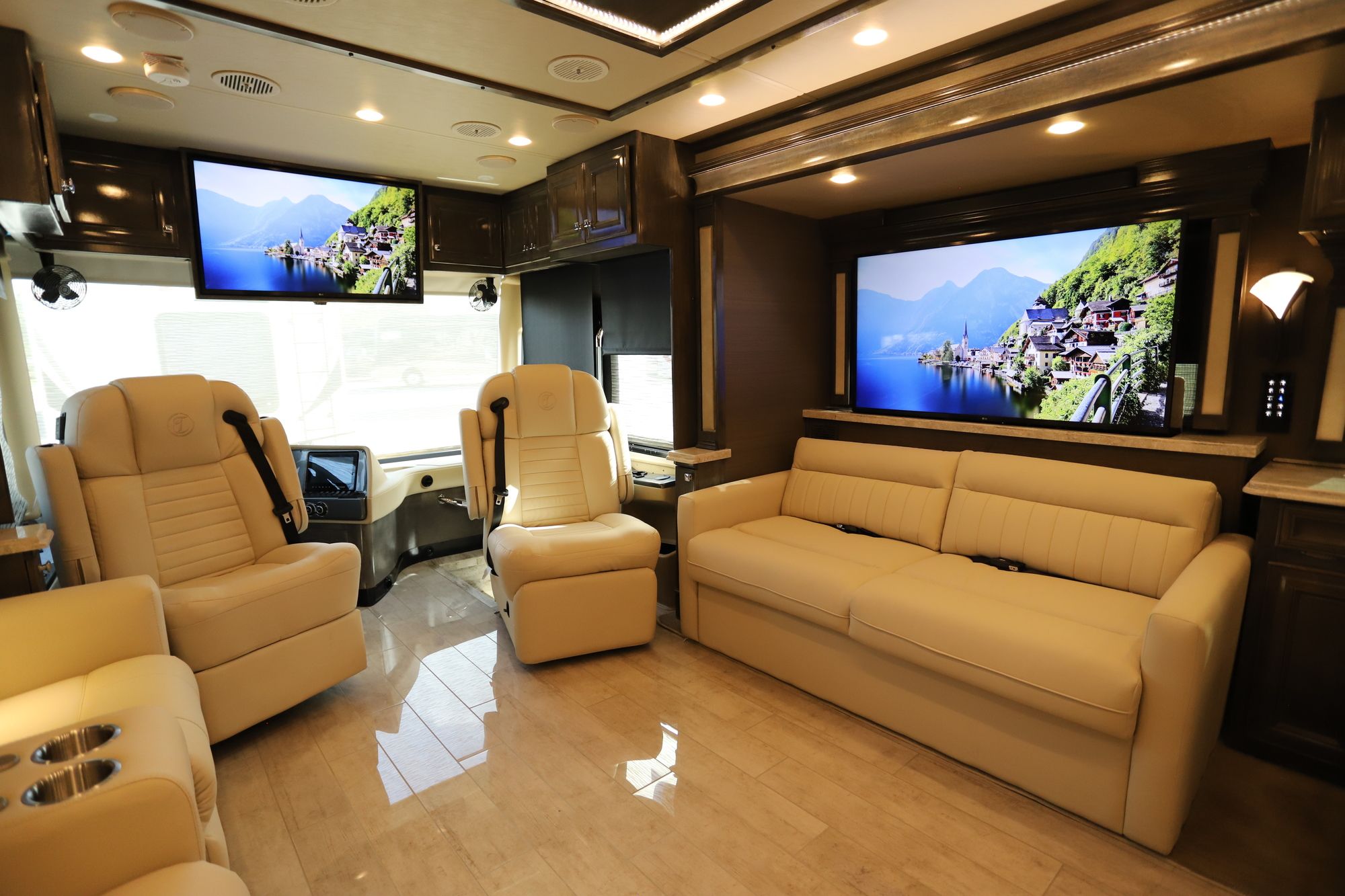 New 2021 Tiffin Motor Homes Phaeton 40IH Class A  For Sale
