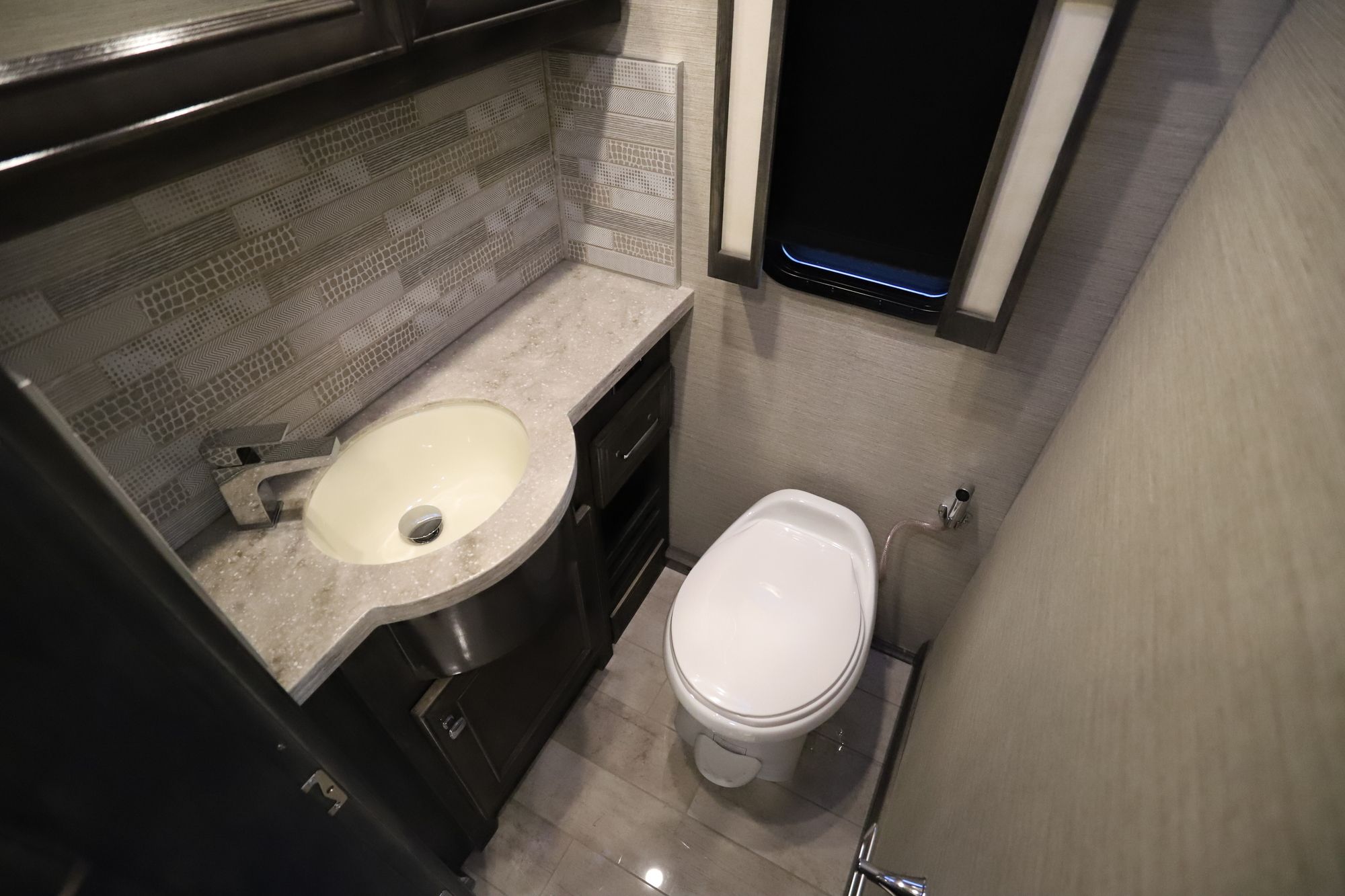 New 2021 Tiffin Motor Homes Phaeton 40IH Class A  For Sale