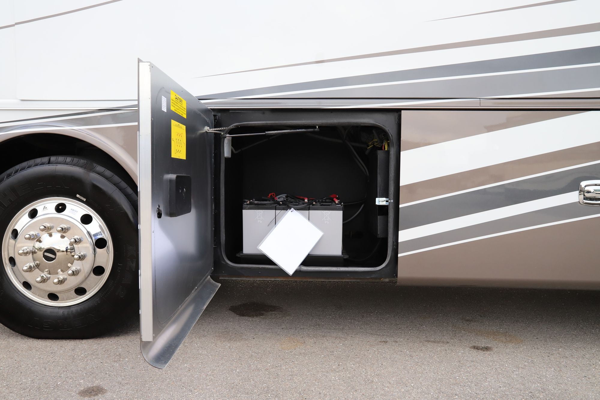 New 2021 Tiffin Motor Homes Phaeton 40IH Class A  For Sale