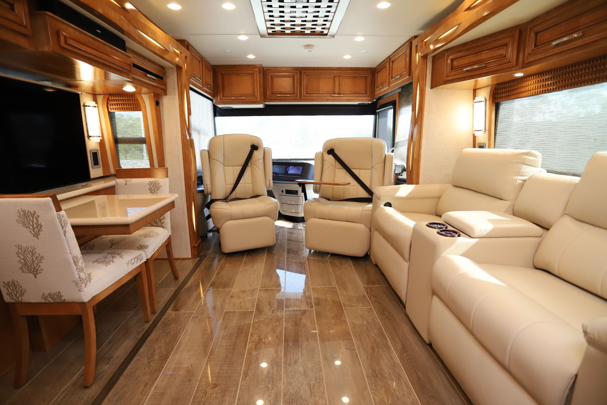 New 2021 Newmar New Aire 3545 Class A  For Sale