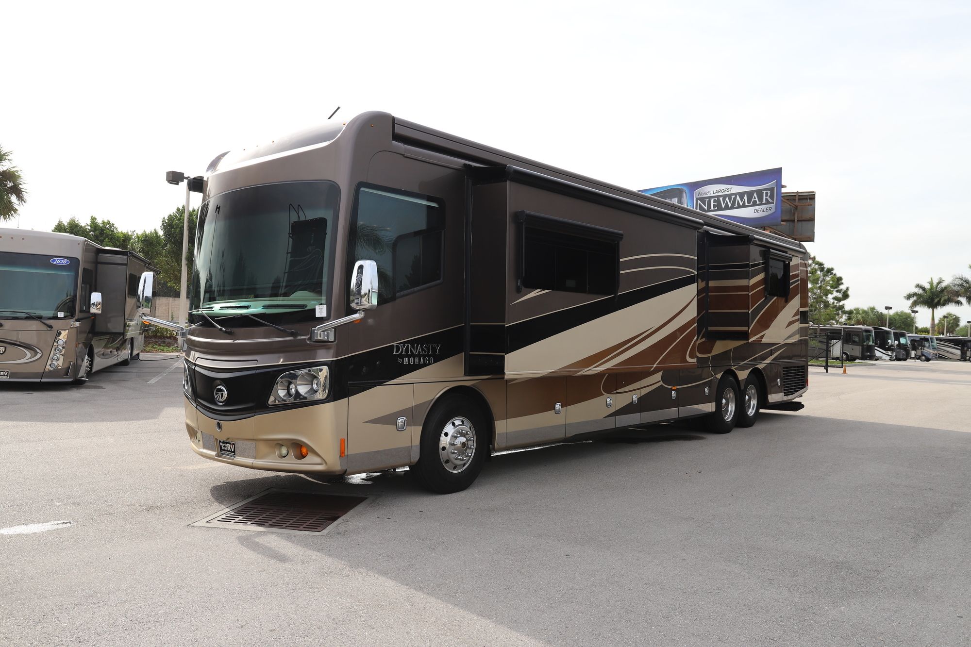 Used 2016 Monaco Dynasty 45P Class A  For Sale