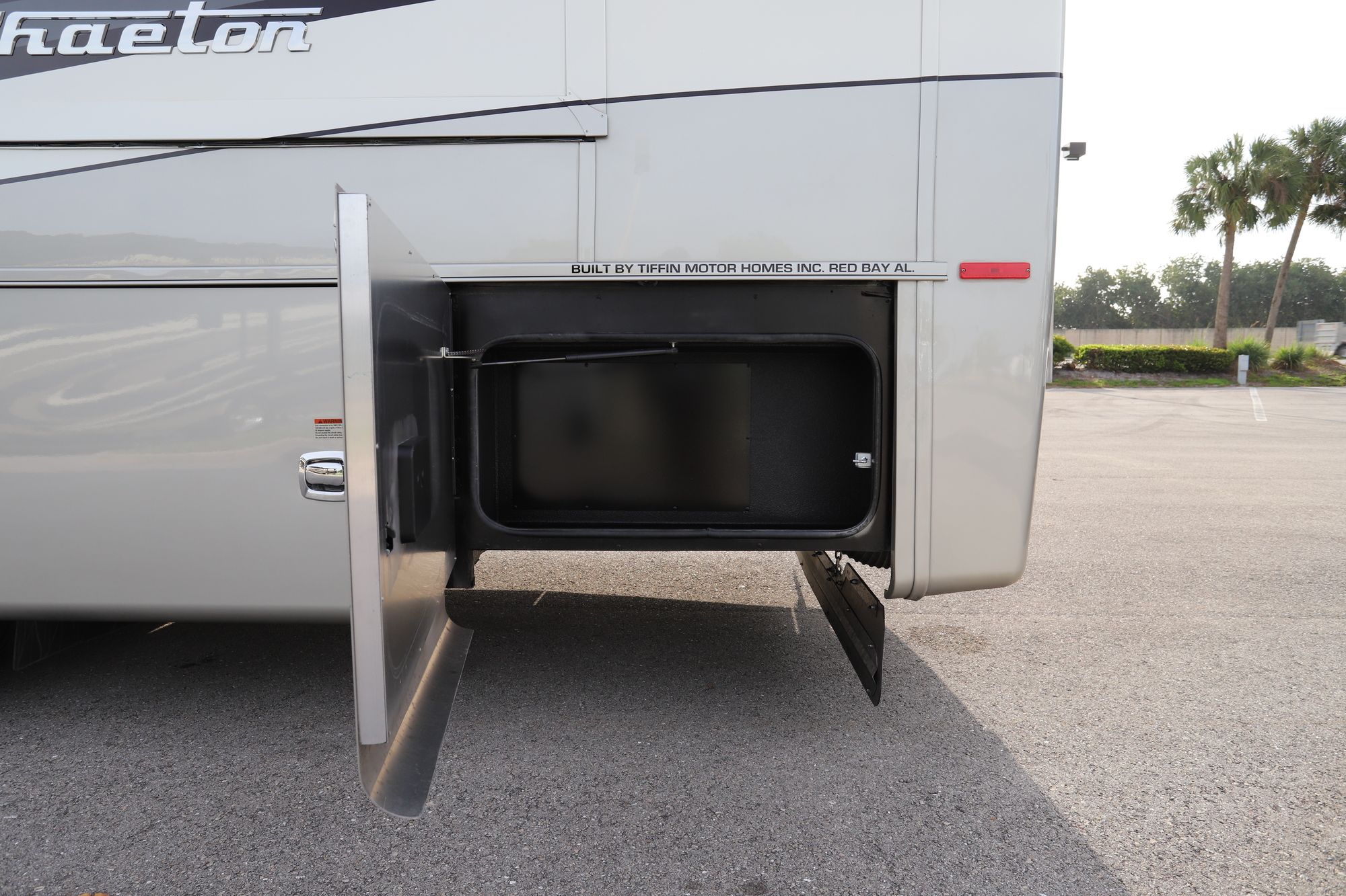 New 2021 Tiffin Motor Homes Phaeton 36SH Class A  For Sale