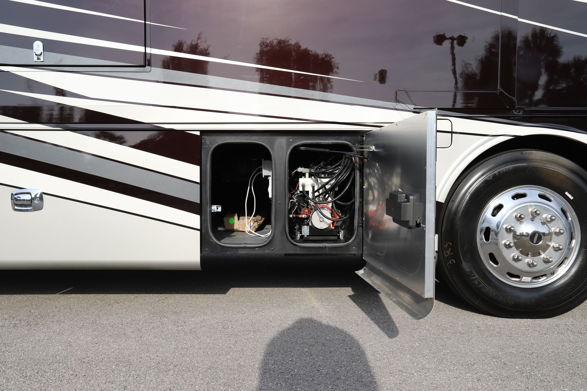 New 2021 Tiffin Motor Homes Phaeton 36SH Class A  For Sale