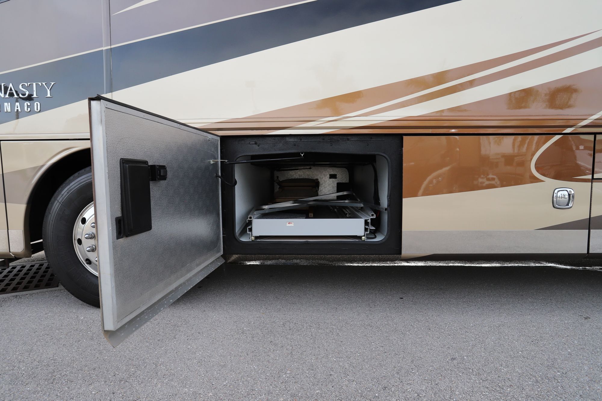 Used 2016 Monaco Dynasty 45P Class A  For Sale