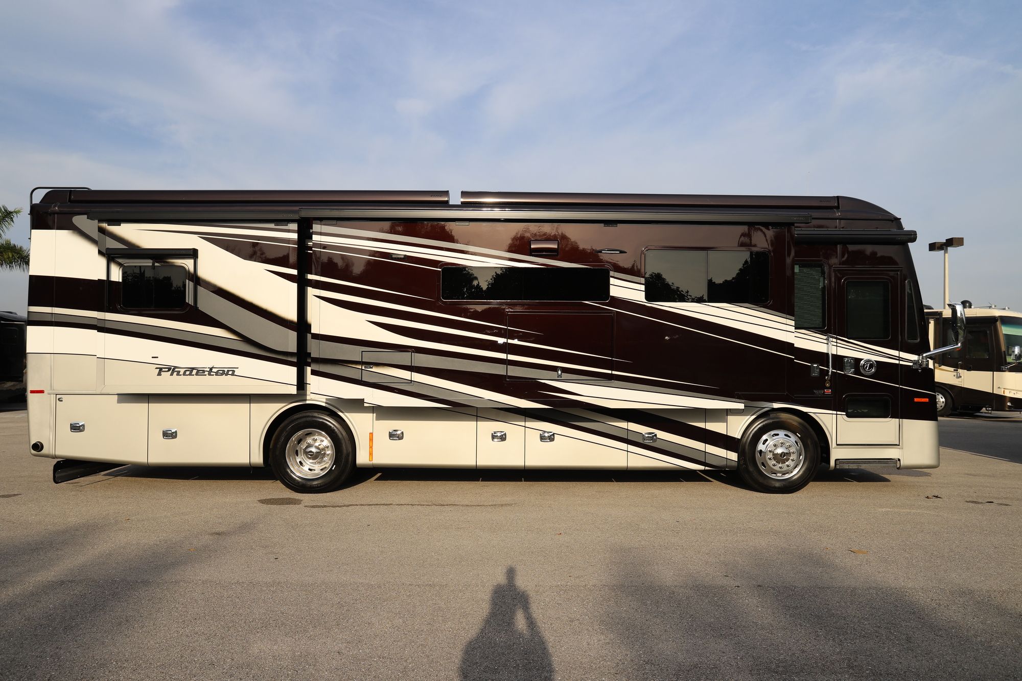 New 2021 Tiffin Motor Homes Phaeton 36SH Class A  For Sale