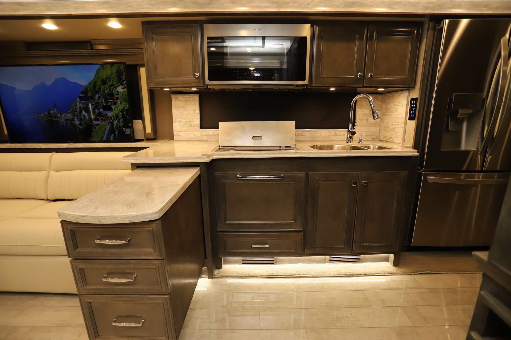 New 2021 Tiffin Motor Homes Phaeton 36SH Class A  For Sale