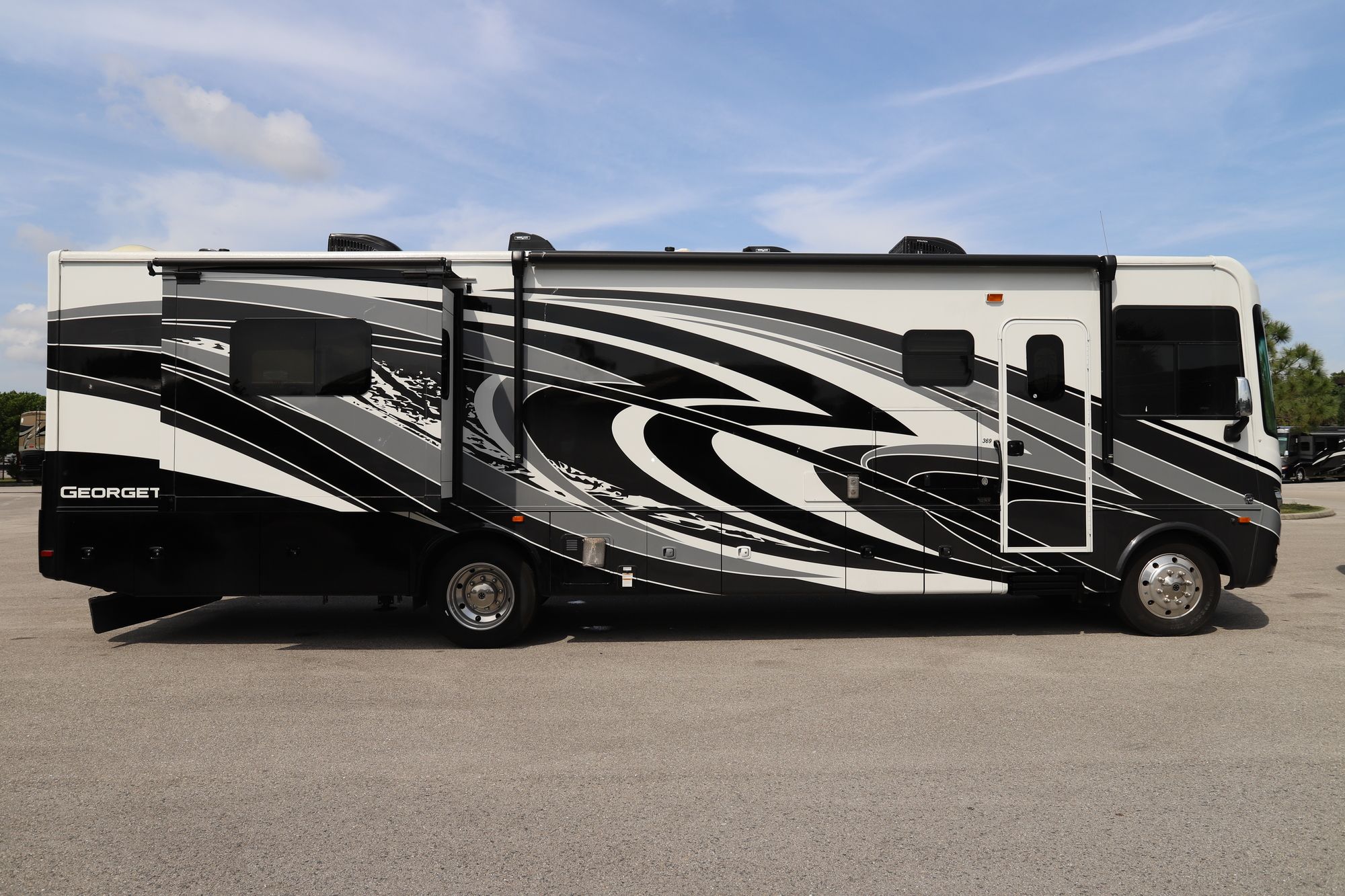 Used 2019 Forest River Georgetown Xl 369DS Class A  For Sale