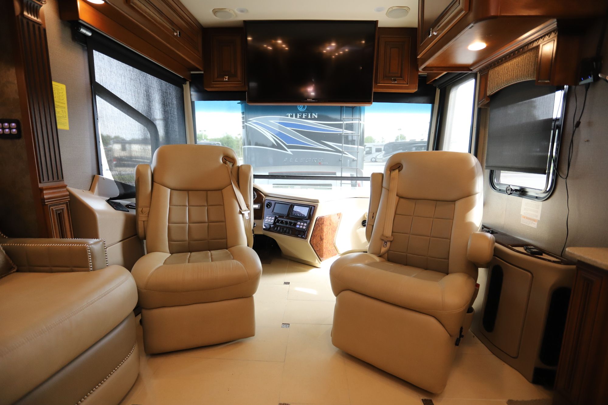 Used 2016 Monaco Dynasty 45P Class A  For Sale