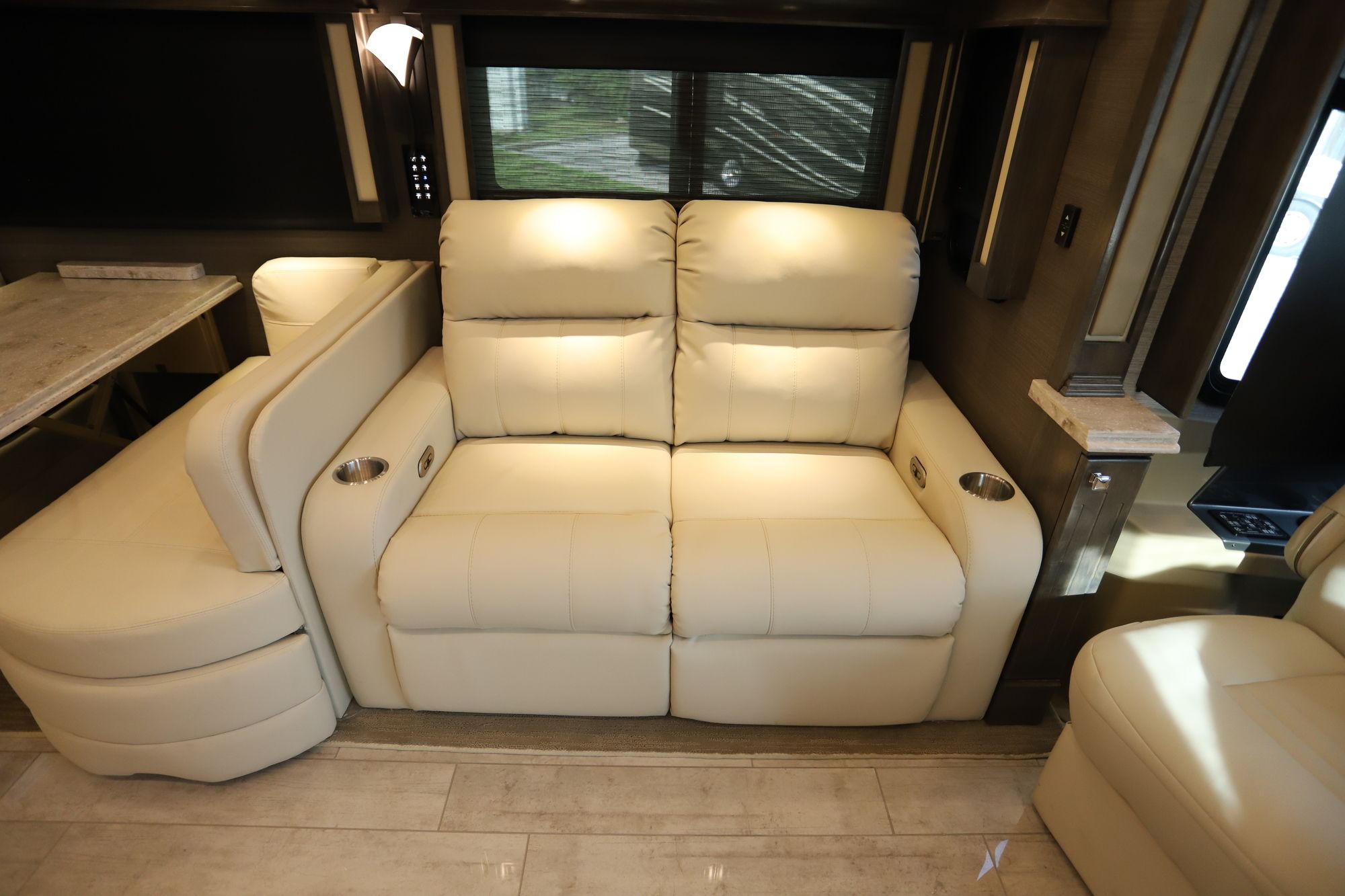 New 2021 Tiffin Motor Homes Phaeton 36SH Class A  For Sale