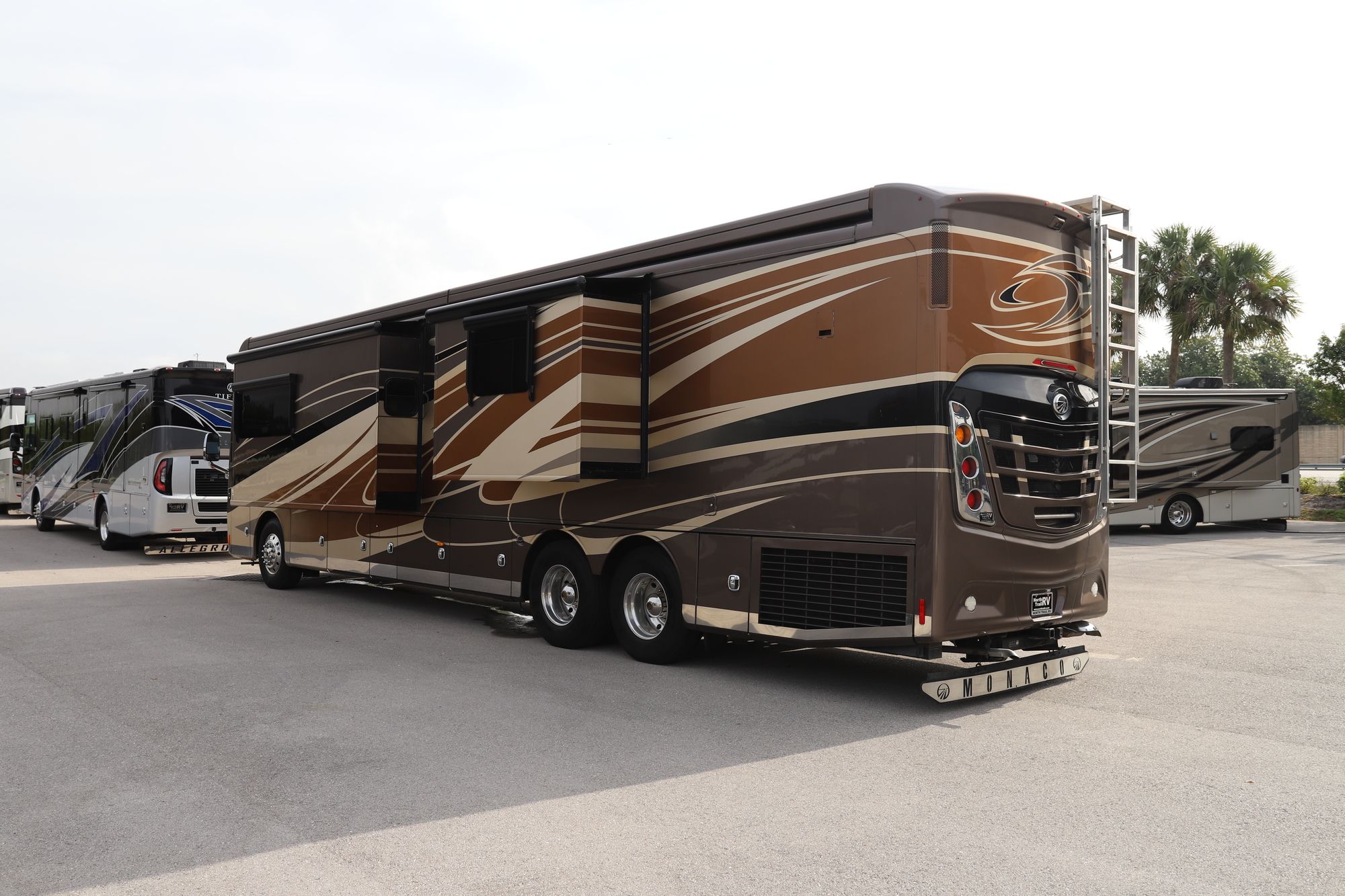 Used 2016 Monaco Dynasty 45P Class A  For Sale