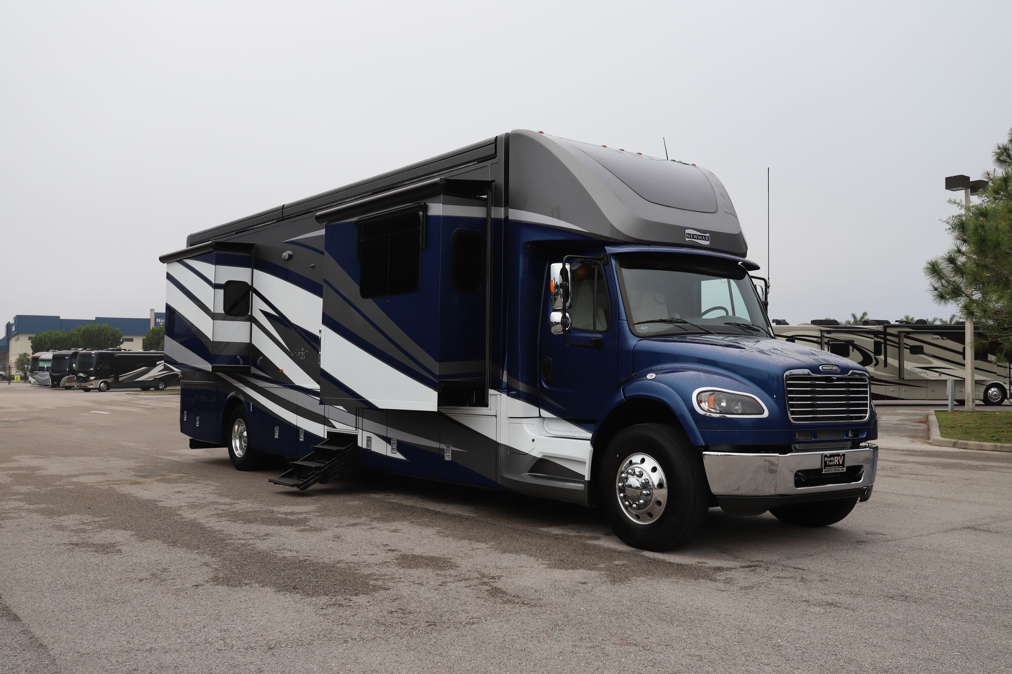 Used 2021 Newmar Super Star 4061 Super C  For Sale