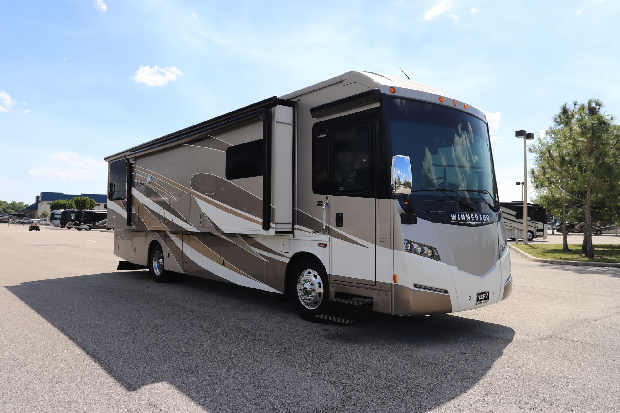 Used 2015 Winnebago Journey 36M Class A  For Sale