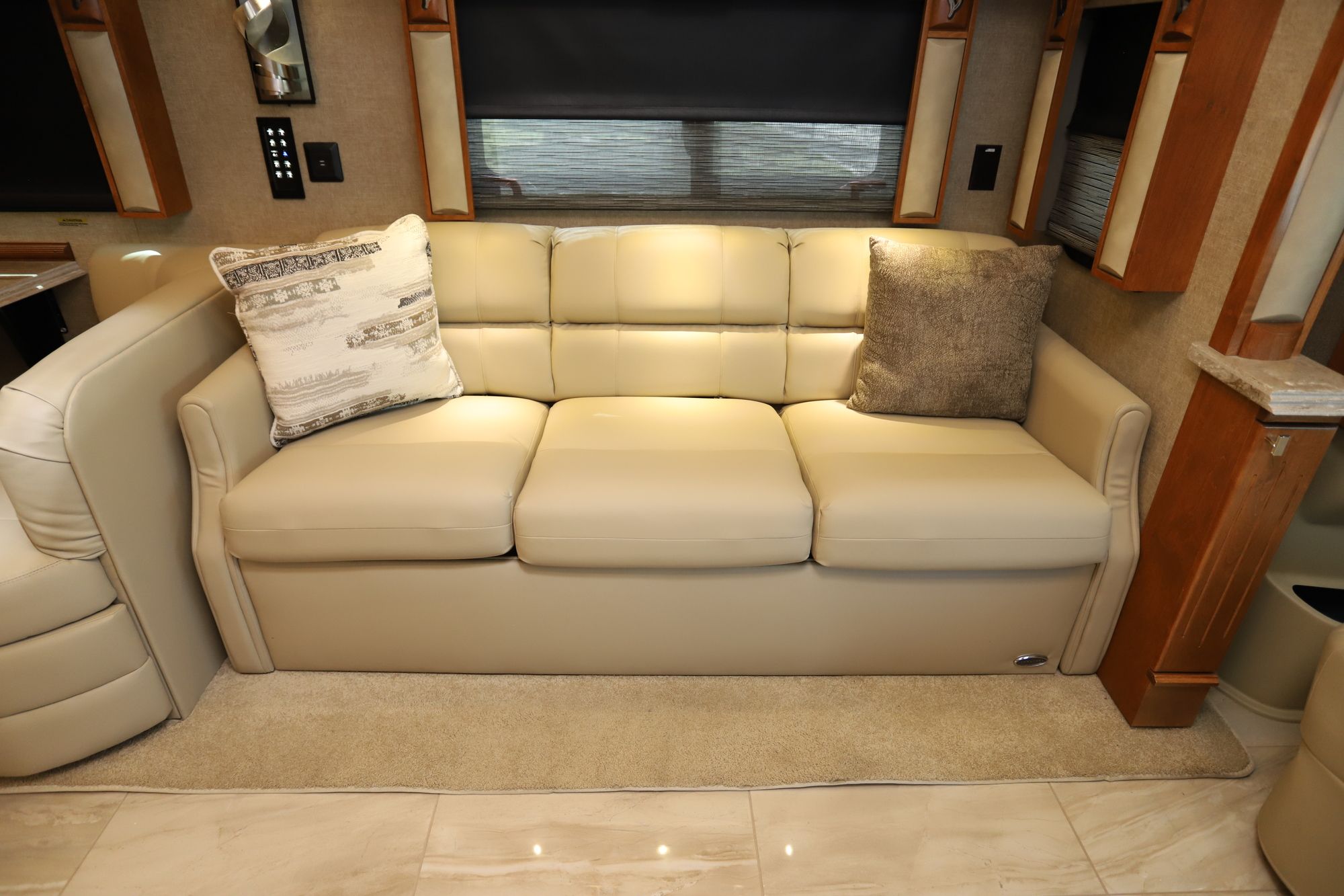 Used 2019 Tiffin Motor Homes Phaeton 37BH Class A  For Sale