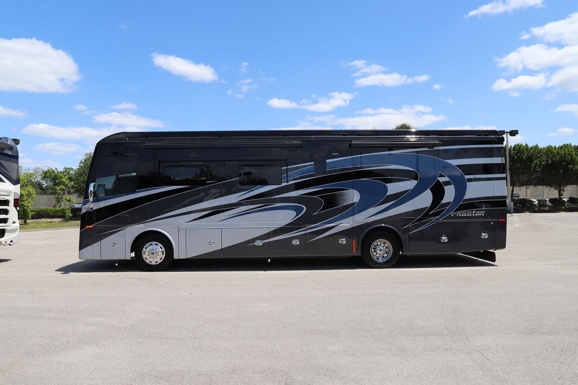 New 2021 Tiffin Motor Homes Phaeton 37BH Class A  For Sale