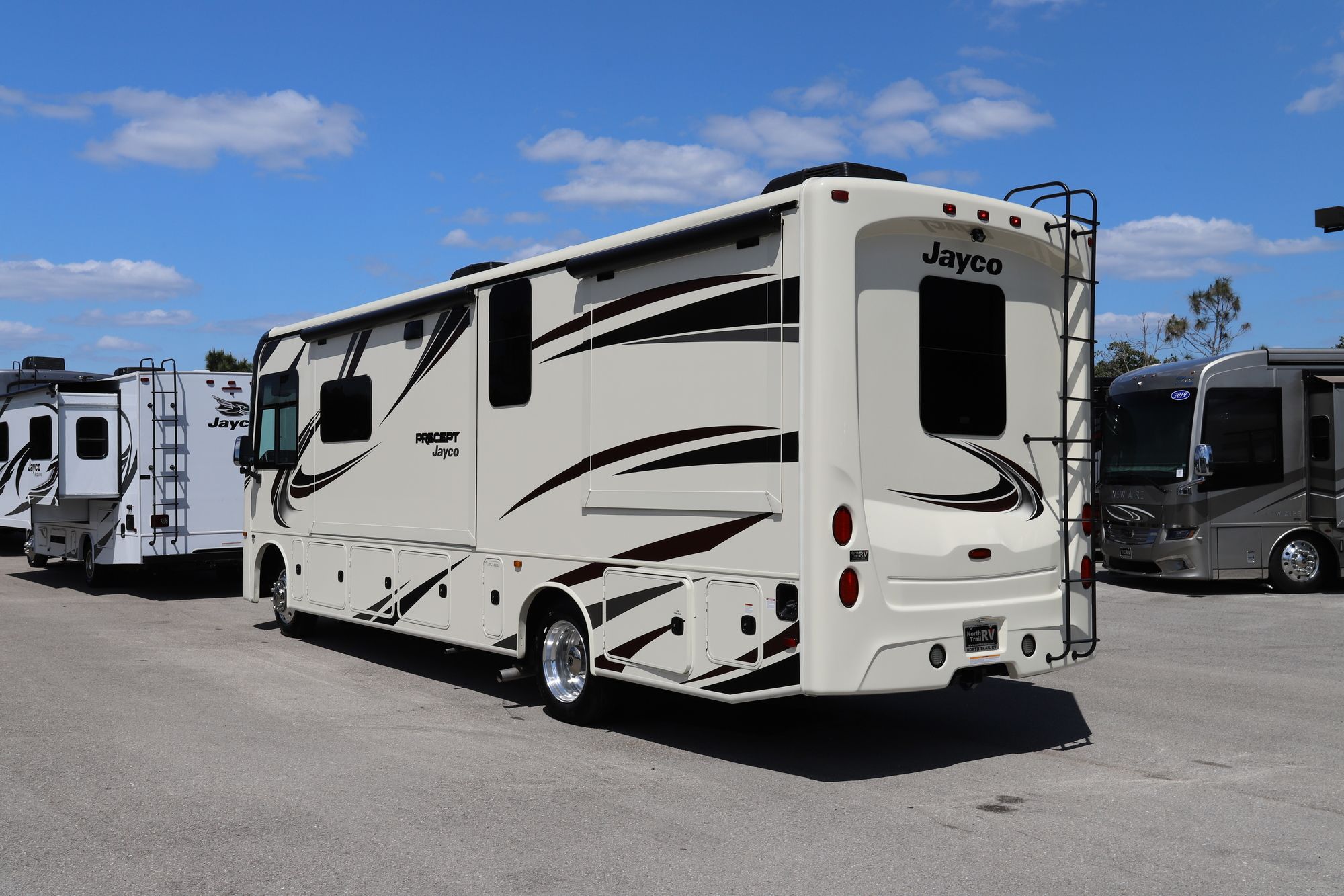 Used 2020 Jayco Precept 31UL Class A  For Sale