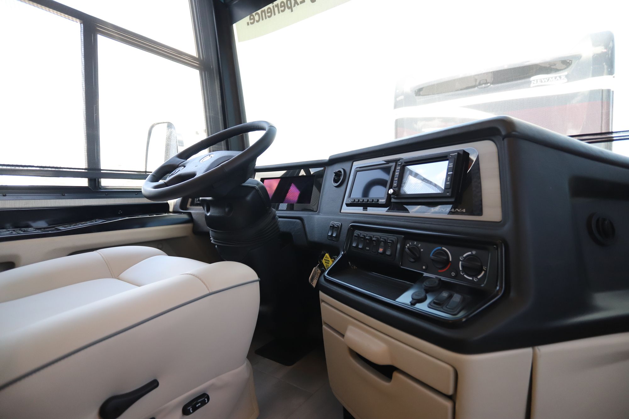 New 2021 Newmar Ventana 4311 Class A  For Sale