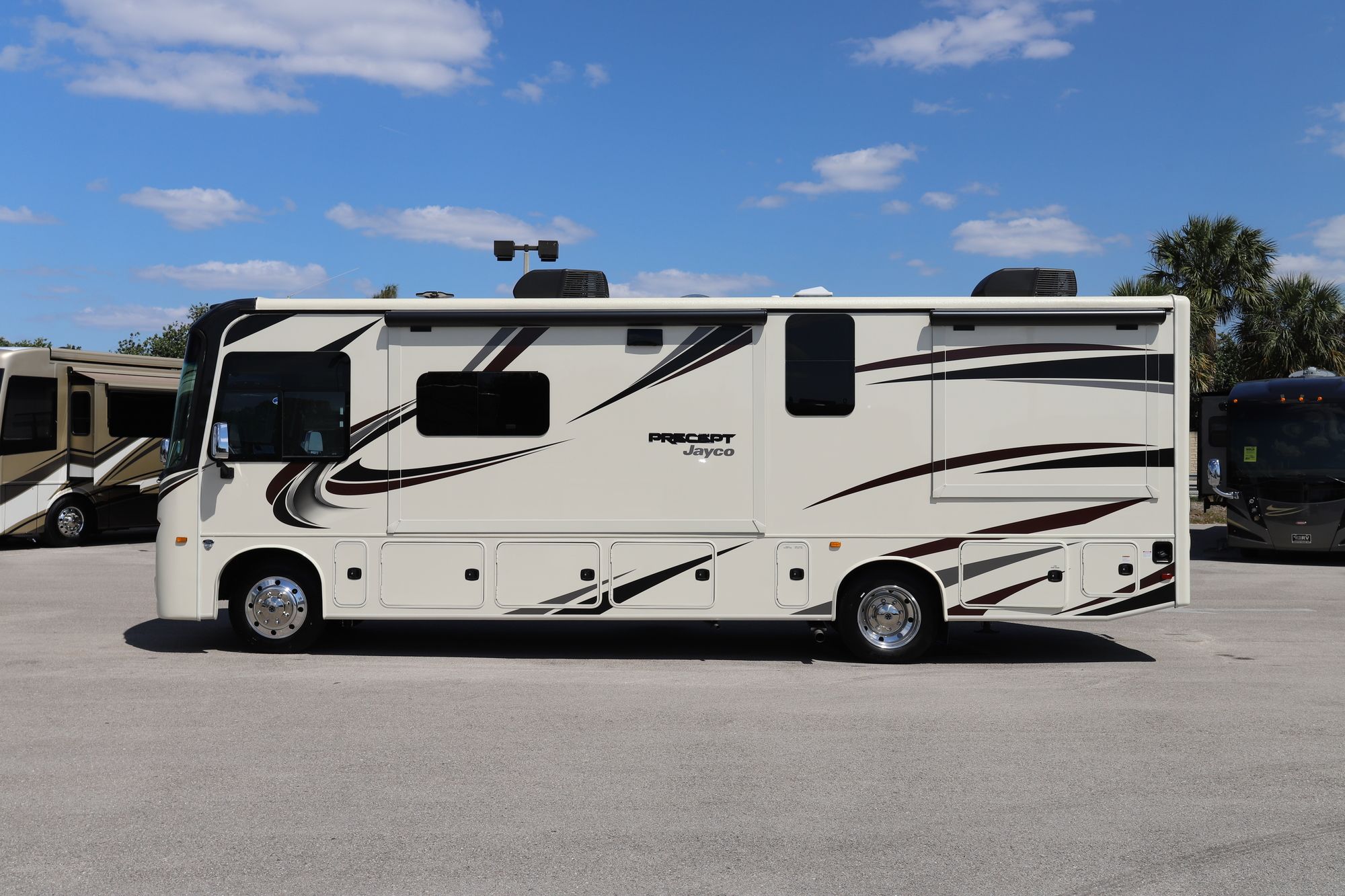 Used 2020 Jayco Precept 31UL Class A  For Sale