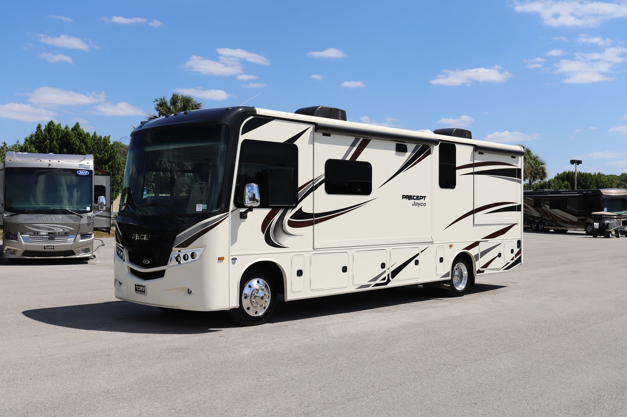 Used 2020 Jayco Precept 31UL Class A  For Sale