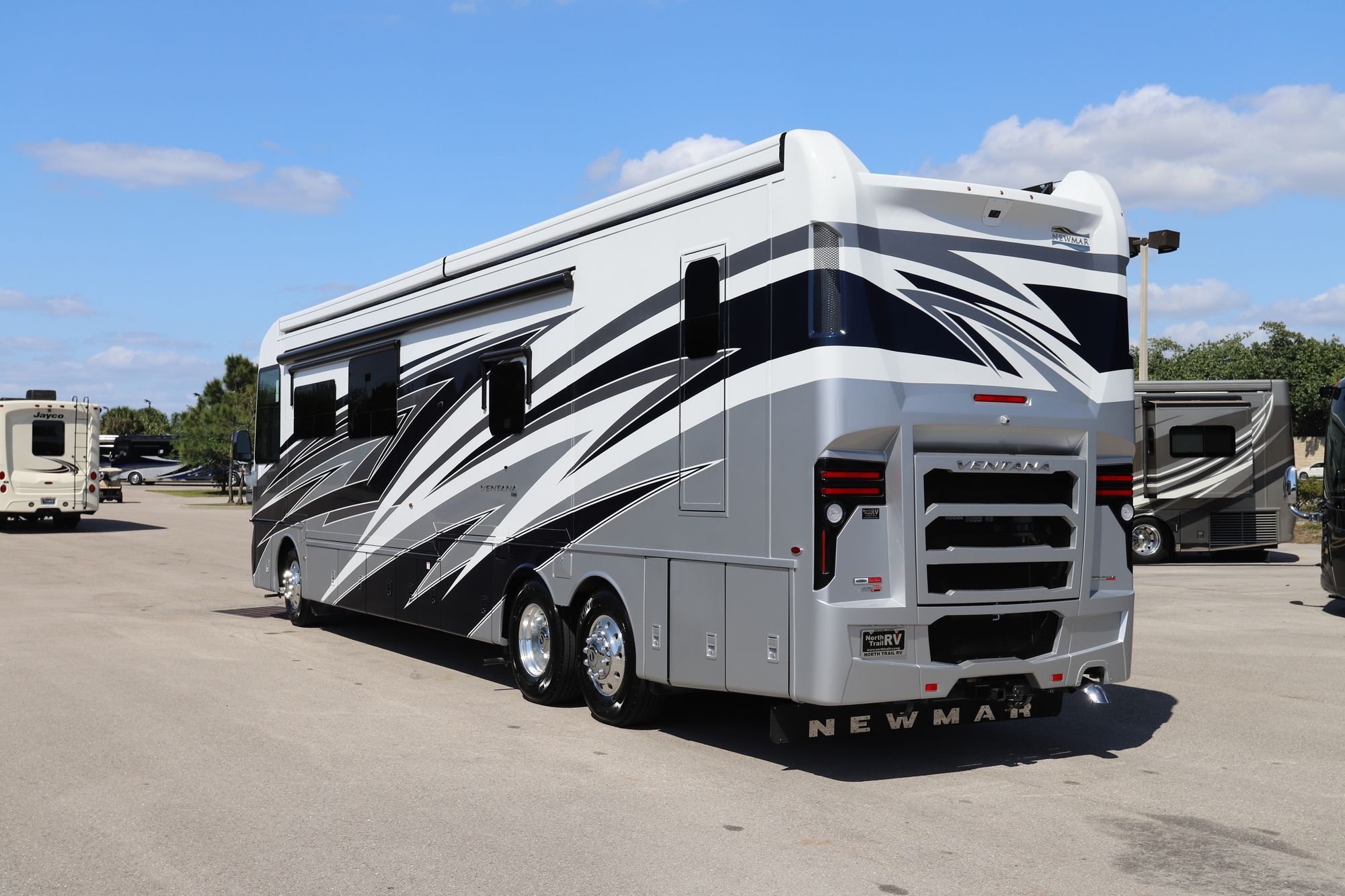 New 2021 Newmar Ventana 4369 Class A  For Sale