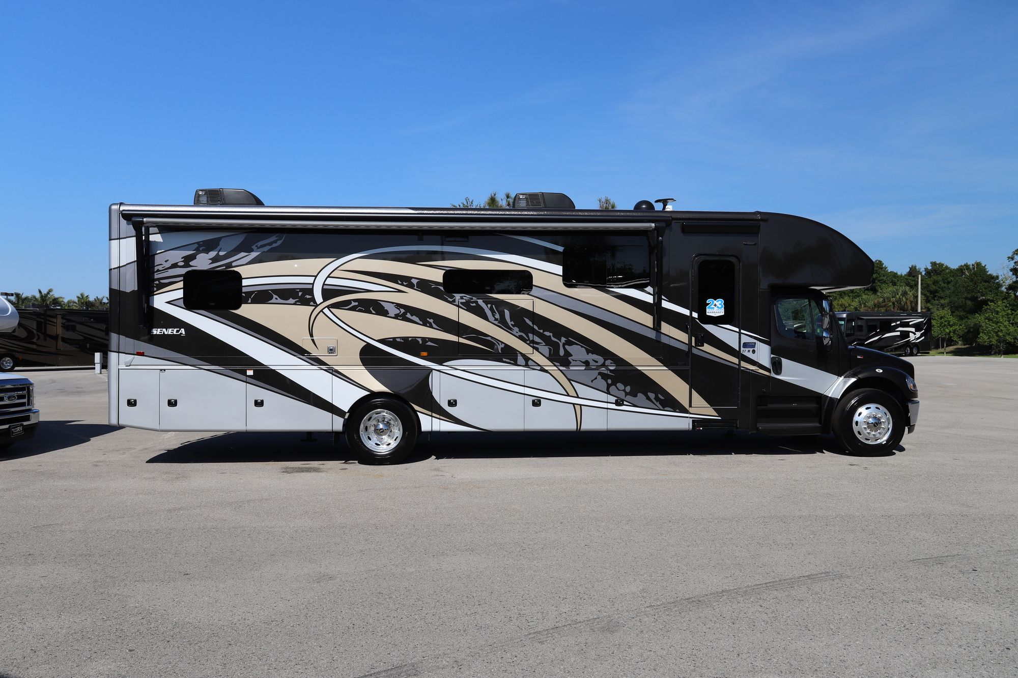 New 2021 Jayco Seneca 37M Super C  For Sale