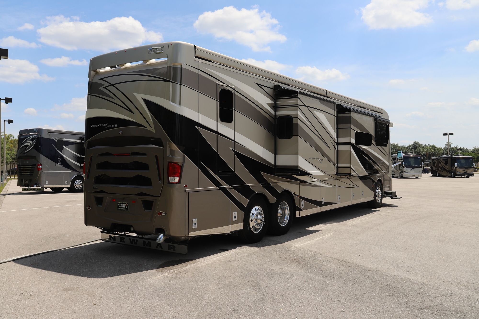 New 2021 Newmar Mountain Aire 4551 Class A  For Sale