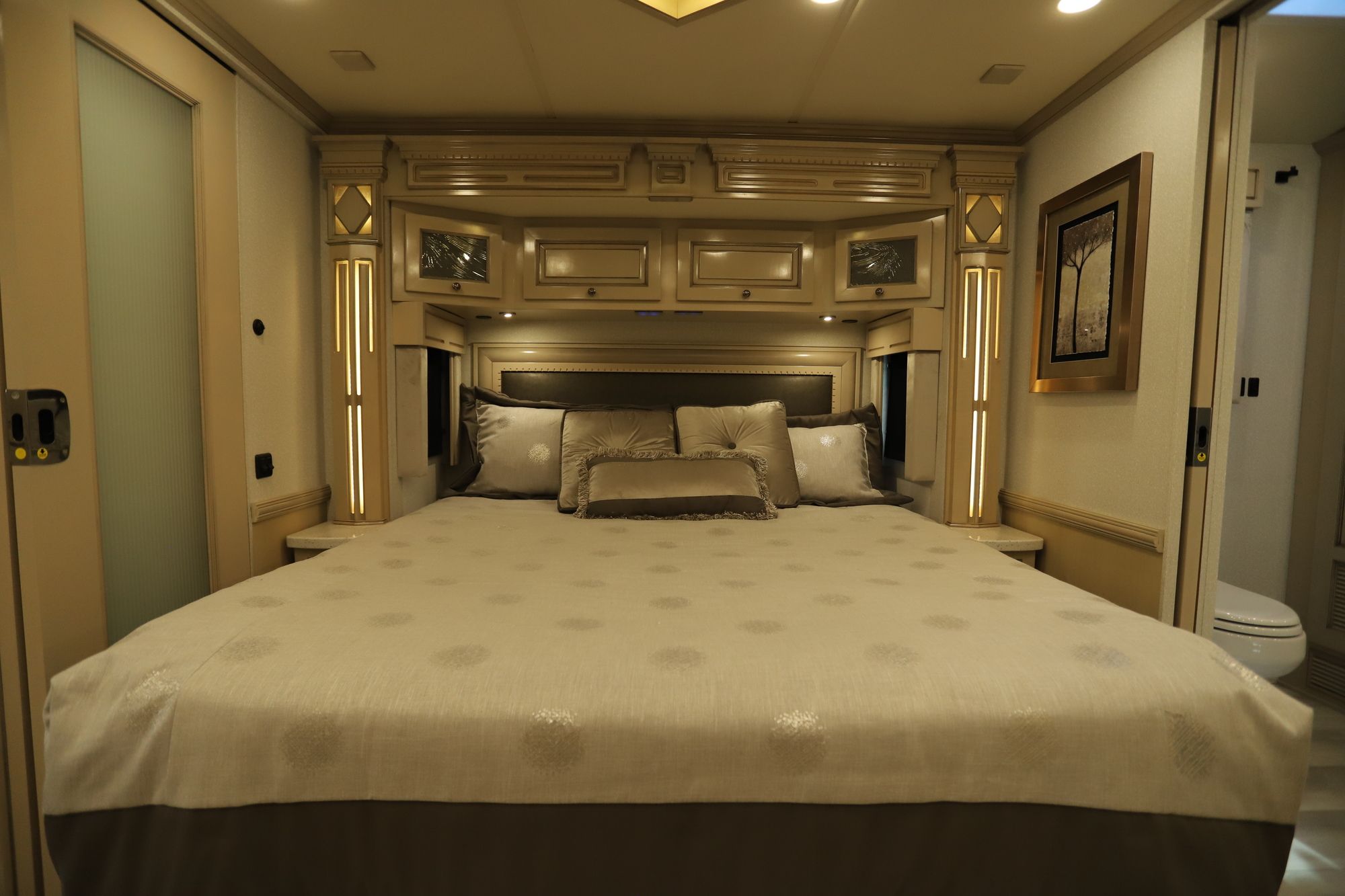 New 2021 Newmar Dutch Star 4326 Class A  For Sale