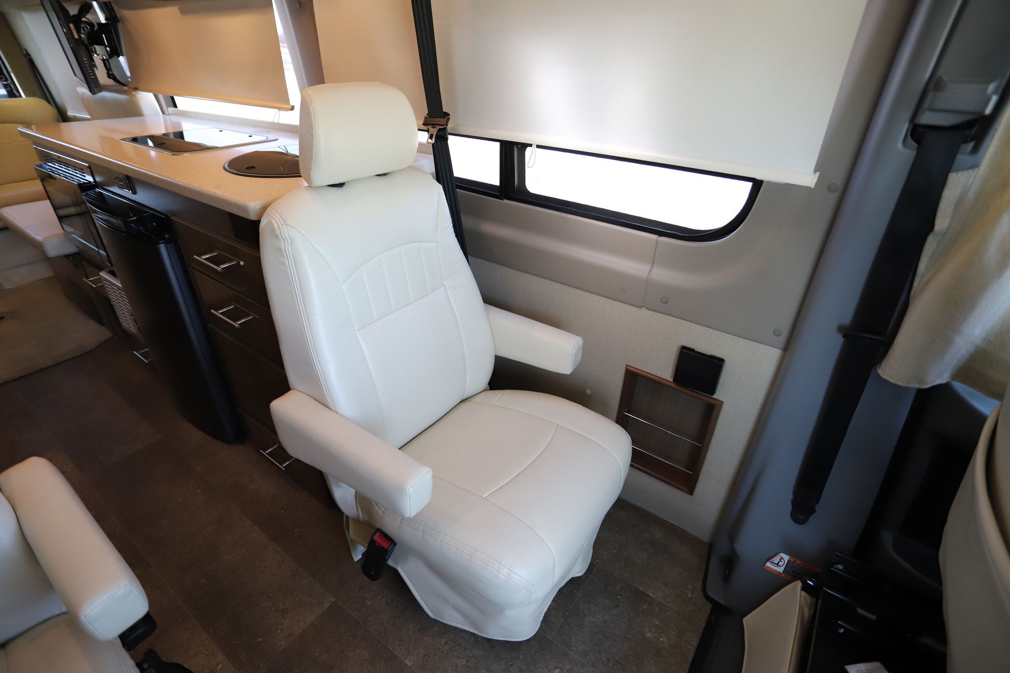 Used 2015 Winnebago Era 170 X Class B  For Sale