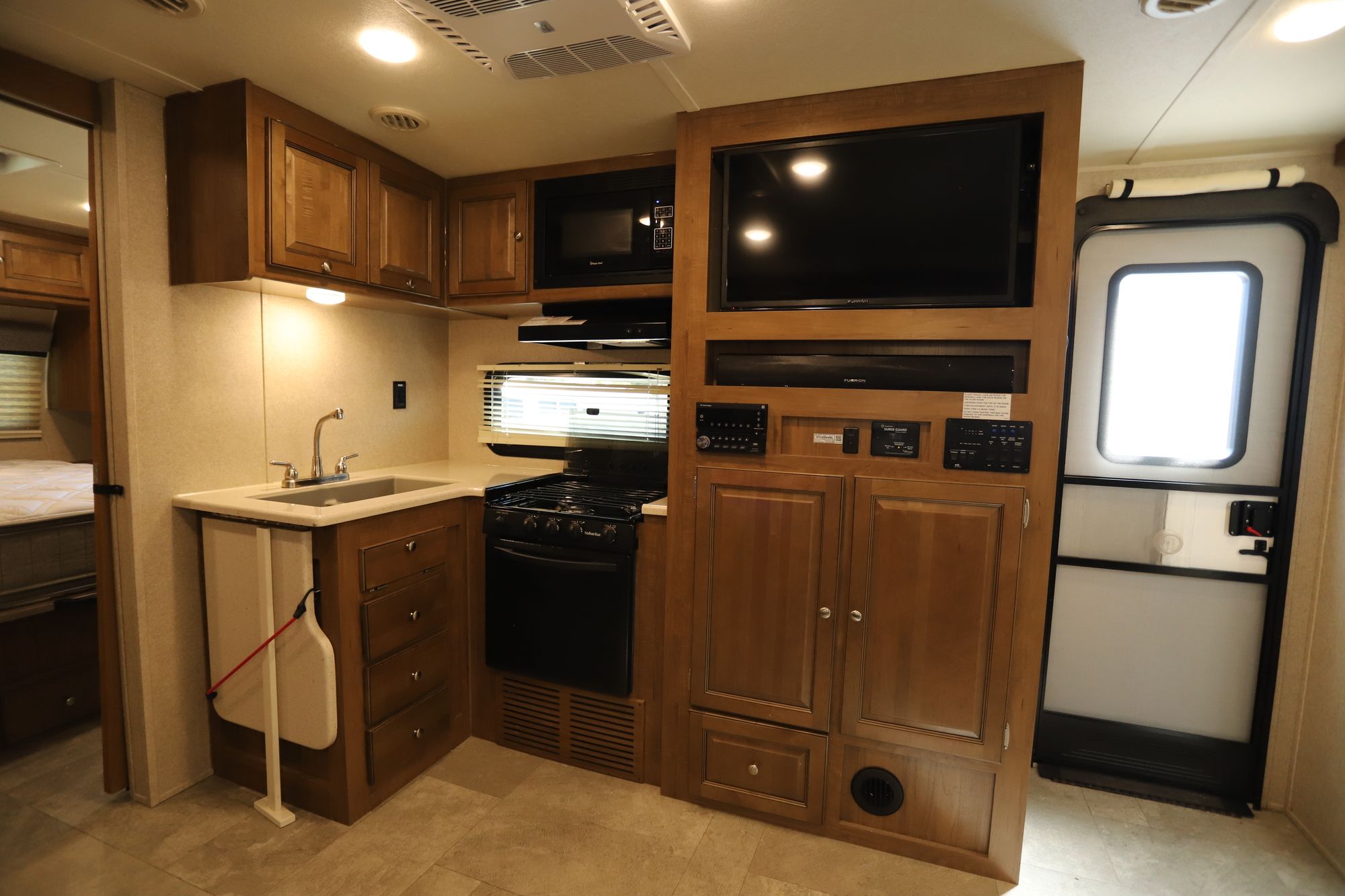 Used 2019 Forest River Rockwood 2511 Travel Trailer  For Sale