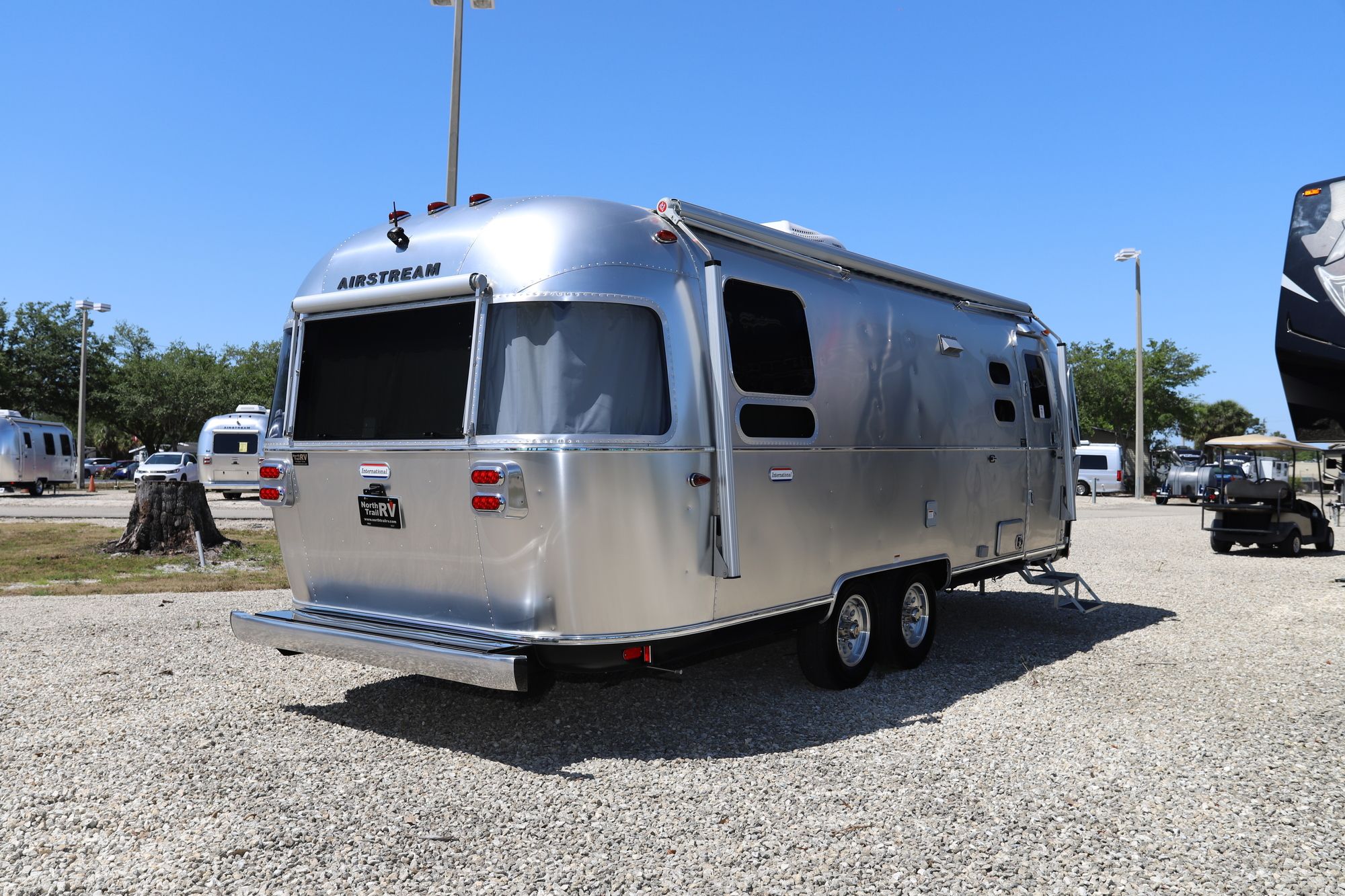 New 2021 Airstream International 25RB Travel Trailer  For Sale