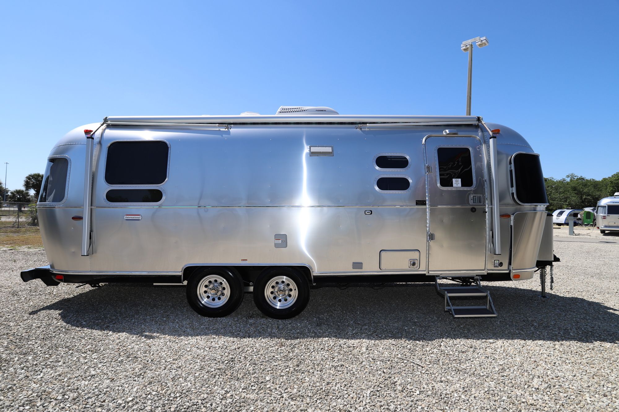 New 2021 Airstream International 25RB Travel Trailer  For Sale