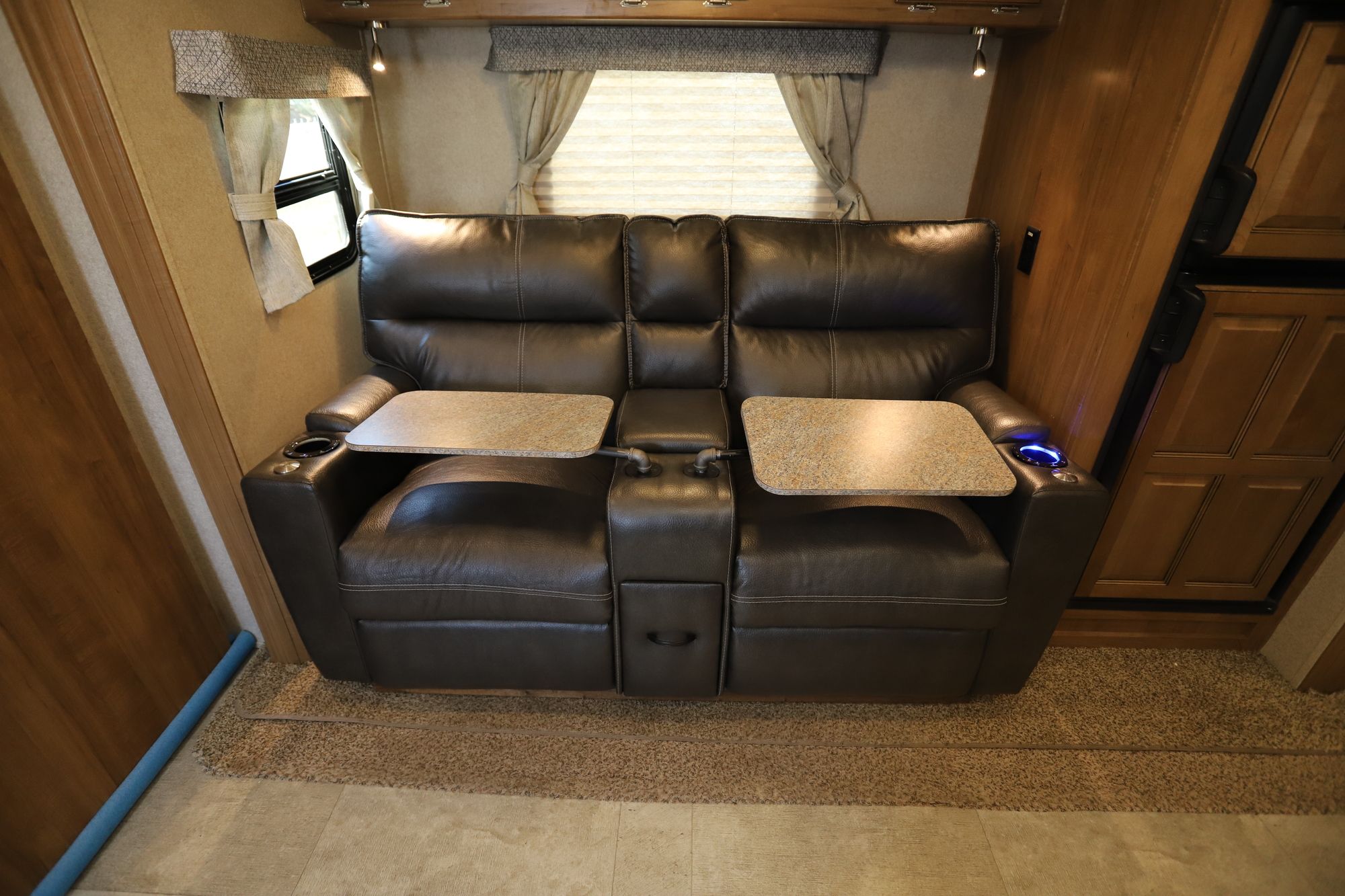 Used 2019 Forest River Rockwood 2511 Travel Trailer  For Sale