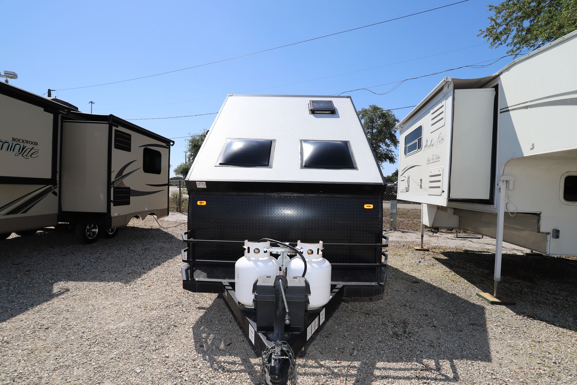 Used 2017 Forest River Palomino 12R Tent Camper  For Sale