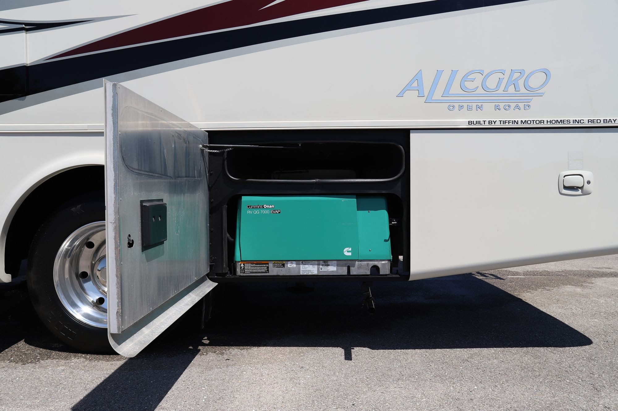 Used 2015 Tiffin Motor Homes Allegro 32CA Class A  For Sale