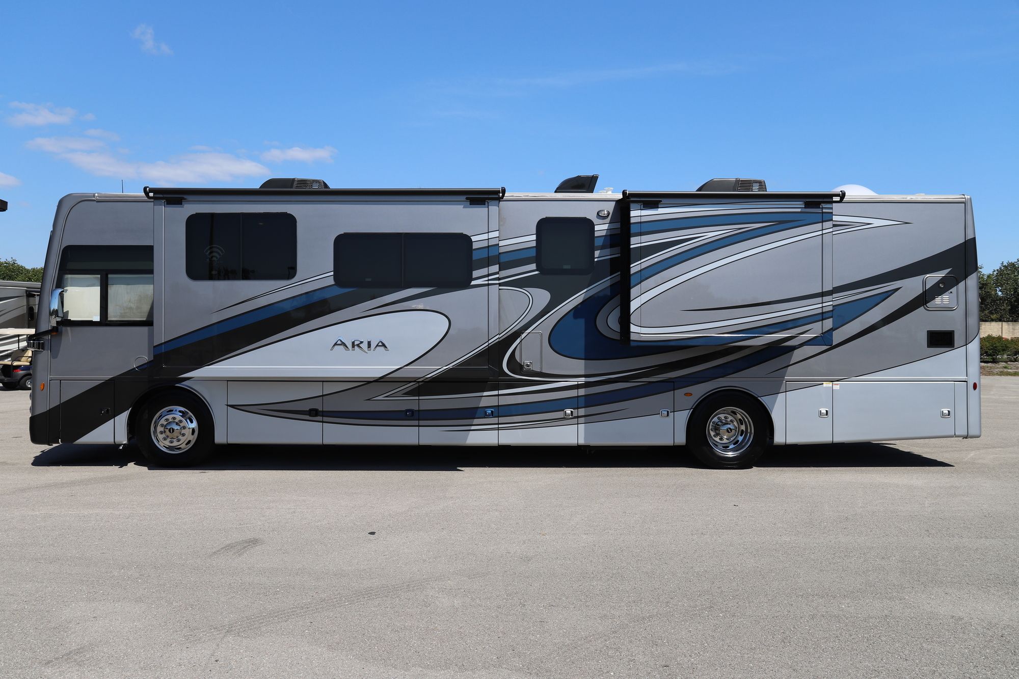 New 2021 Thor Aria 3901 Class A  For Sale