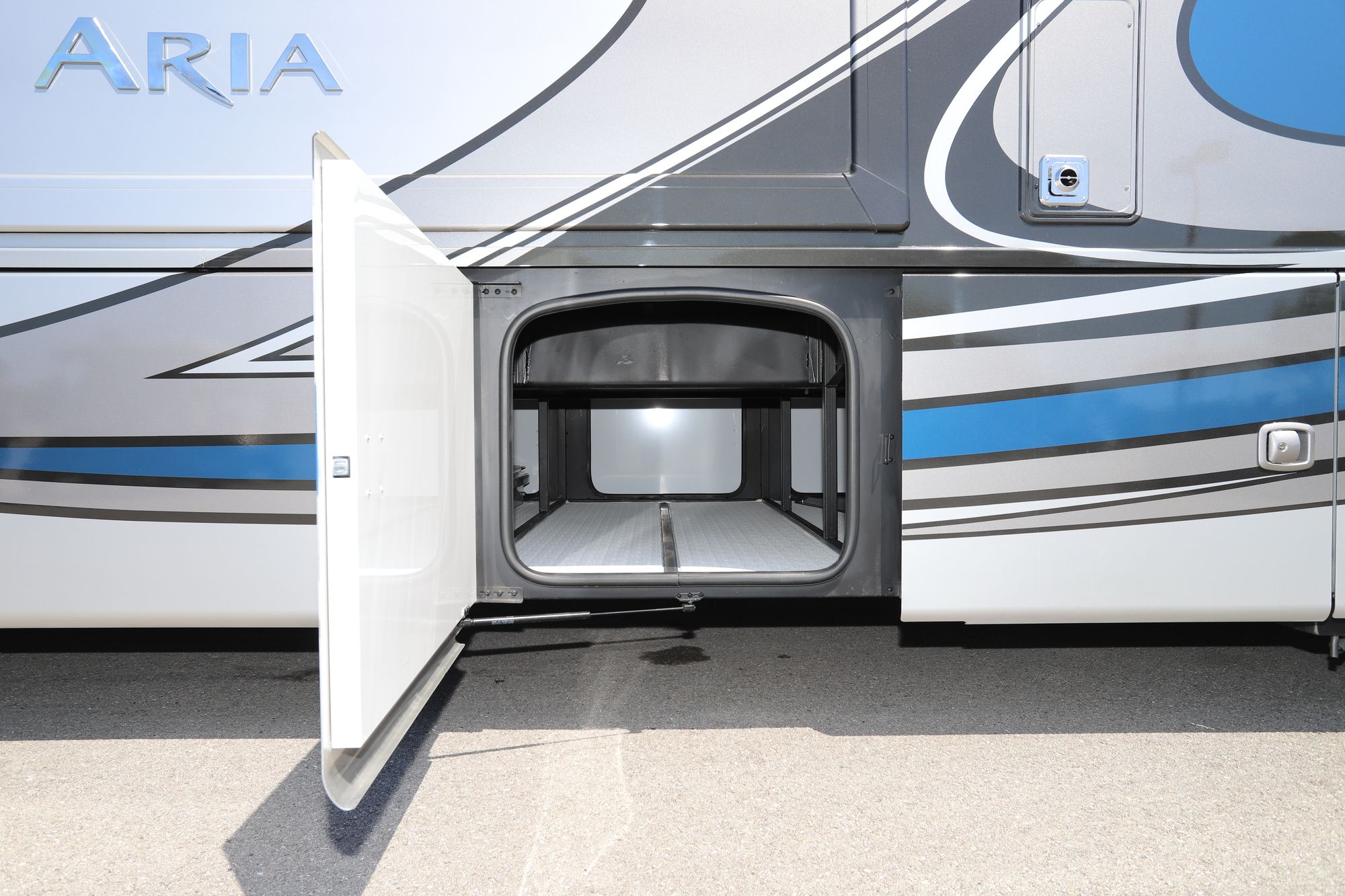 New 2021 Thor Aria 3901 Class A  For Sale