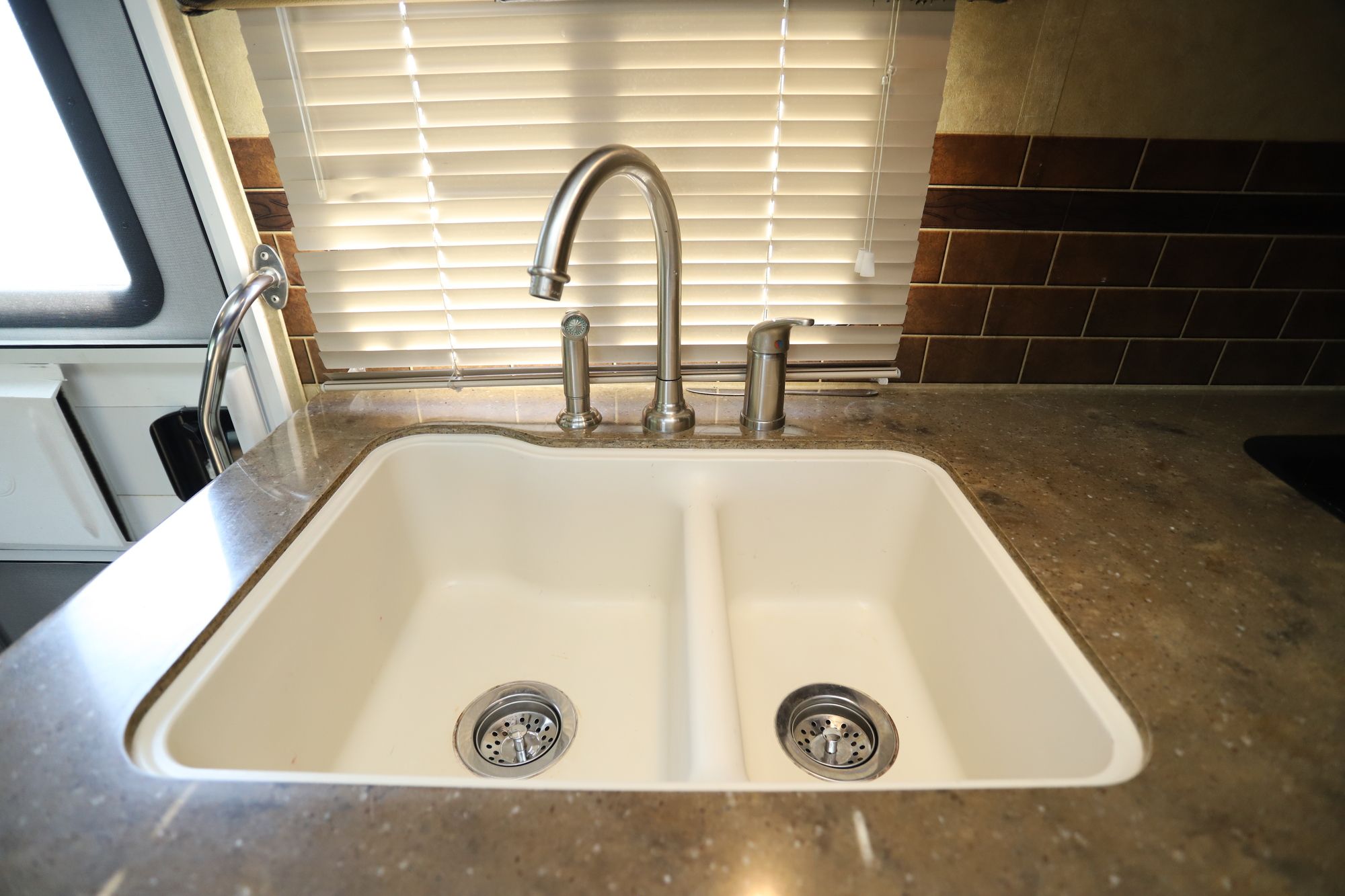 Used 2013 Jayco Melbourne 28F Class C  For Sale