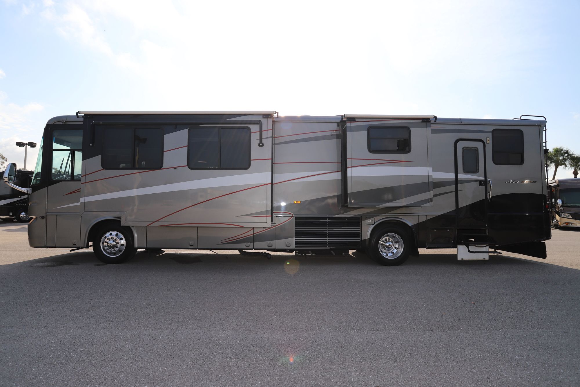 Used 2007 Newmar All Star 4153 Class A  For Sale