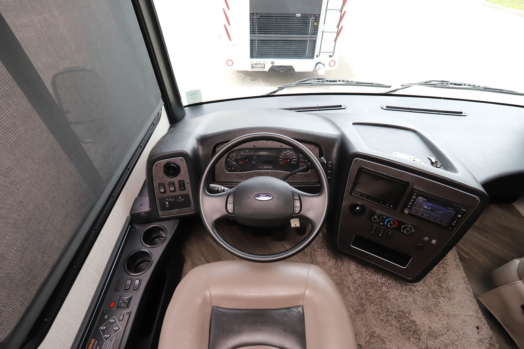 Used 2020 Newmar Canyon Star 3513 Class A  For Sale